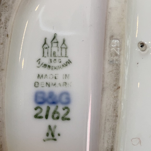 B&G First Kiss Figurine - Picture 5 of 5